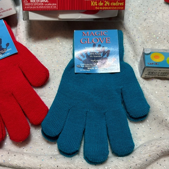 Stocking Stuffers Puzzles, Crafts, Games and Gloves - Picture 7 of 8